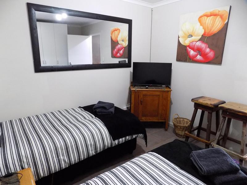 3 Bedroom Property for Sale in Fraaiuitsig Western Cape